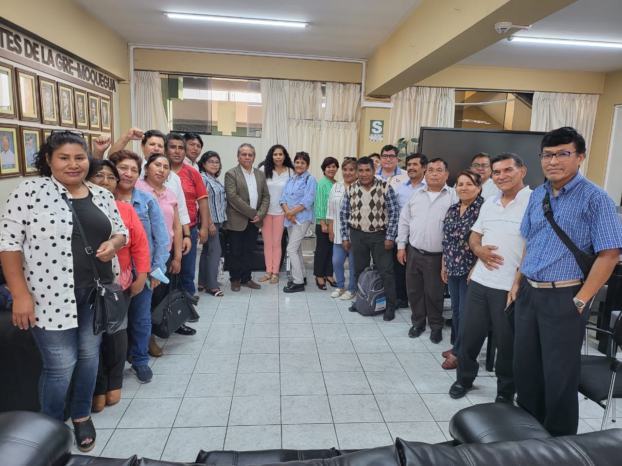 Nuestra dirigencia se reunió con las autoridades educativas de la región Moquegua.